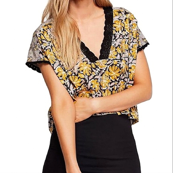 NWT🌷 Free People Leilani Floral Print Crop Top Black Yellow Purple, Small - Picture 3 of 8